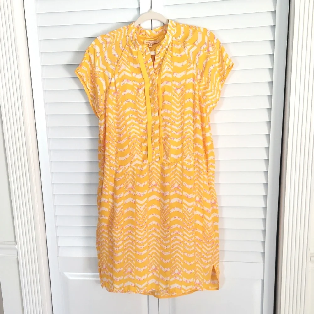 Gibson Latimer Dress, Size M, Butter Yellow Print, Sheath, Lined, Cap Sleeves - Picture 1 of 5